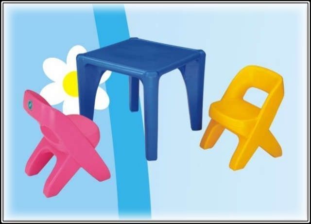 Детский пластиковый столик и два стула Lerado L-525
